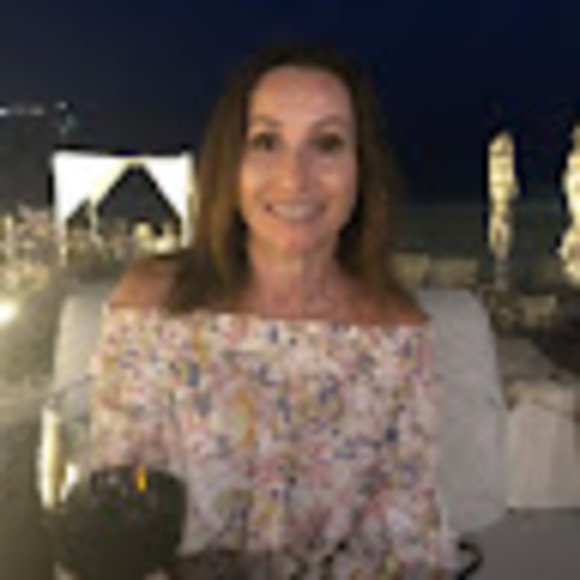 Meet your Posher, Donna - Picture 1 of 1